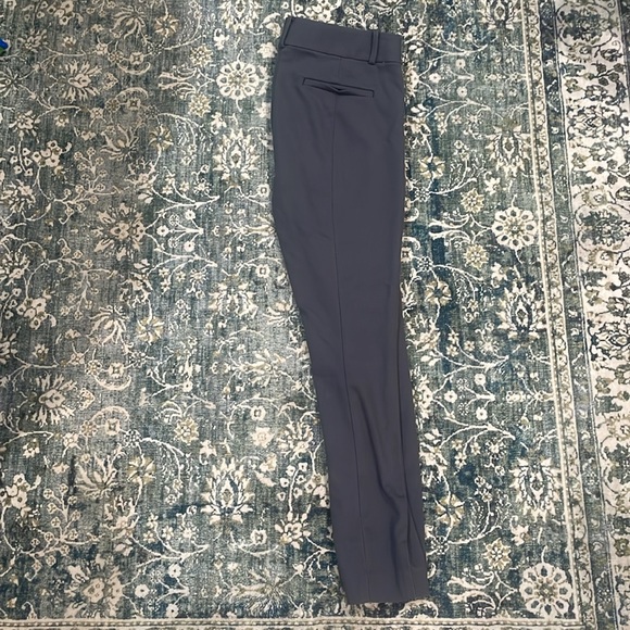 Ann Taylor Loft Marisa Skinny Grey Pants (Size 6) - Picture 2 of 4
